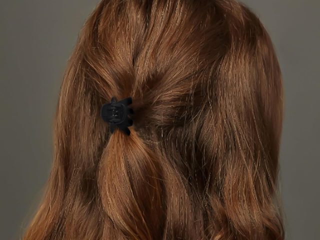 Lightweight Hair Clips and Why Comfort Matters for Daily Wear