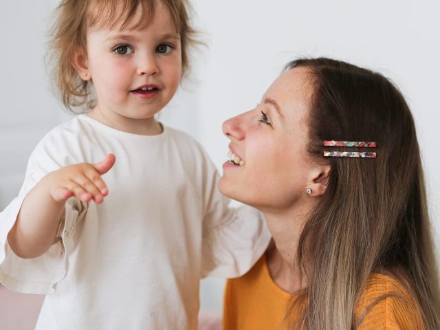 Minimalist Beauty Routine Made Simple: Cobahom Duckbill Hair Clips for Effortless Everyday Styling