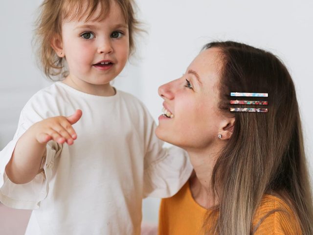 Hair Accessories for Travel: Easy Hairstyles with Duckbill Hair Clips for Women and Girls