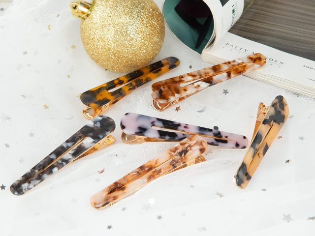 A Practical Hair Accessory Gift: Styling Ideas for Moms, Wives, Daughters, and Sisters